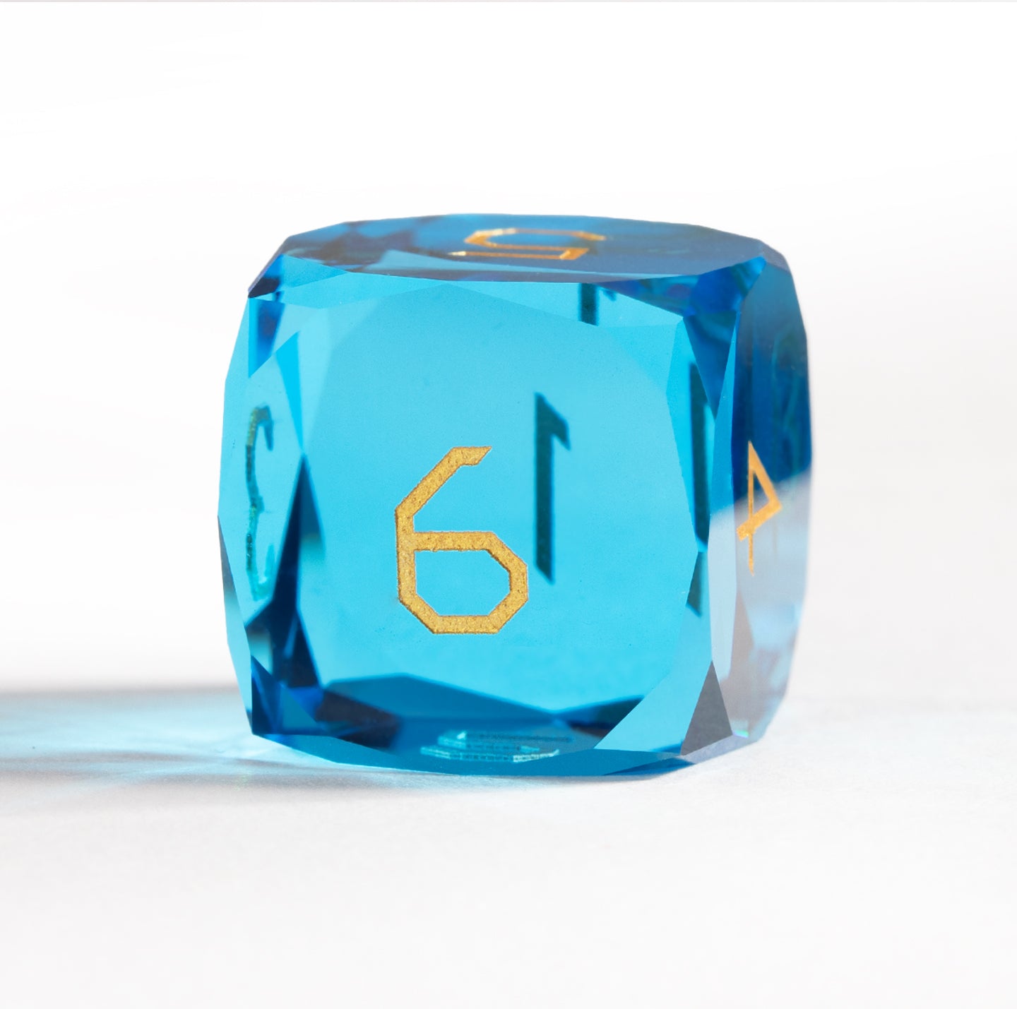 Sea Blue Crystal Diamond-Cut 7-Piece Dice Set