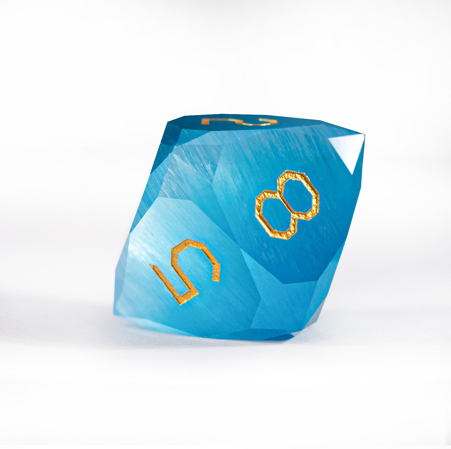 Ocean Blue Cat’s Eye Crystal Diamond-Cut 7-Piece Dice Set