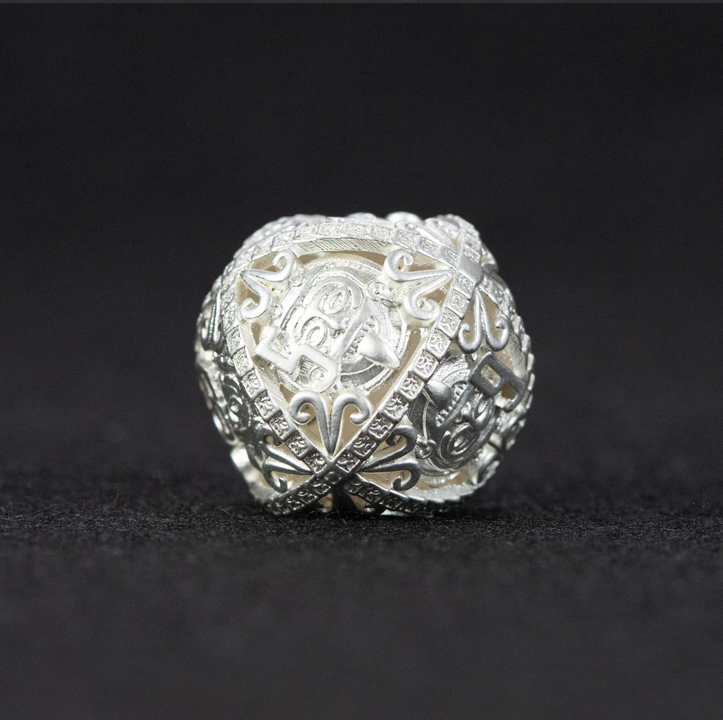 Aurora 7-Piece Polyhedral Dice Set