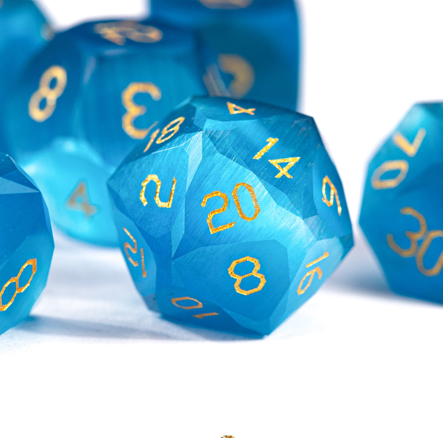 Ocean Blue Cat’s Eye Crystal Diamond-Cut 7-Piece Dice Set