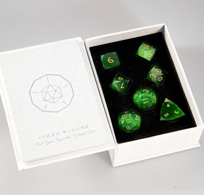 Green Cat’s Eye Crystal Diamond-Cut 7-Piece Dice Set